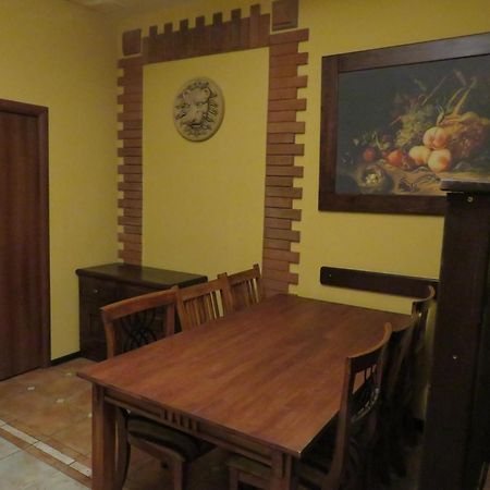 Hostel Jan In The Very Center Yerevan Exterior foto