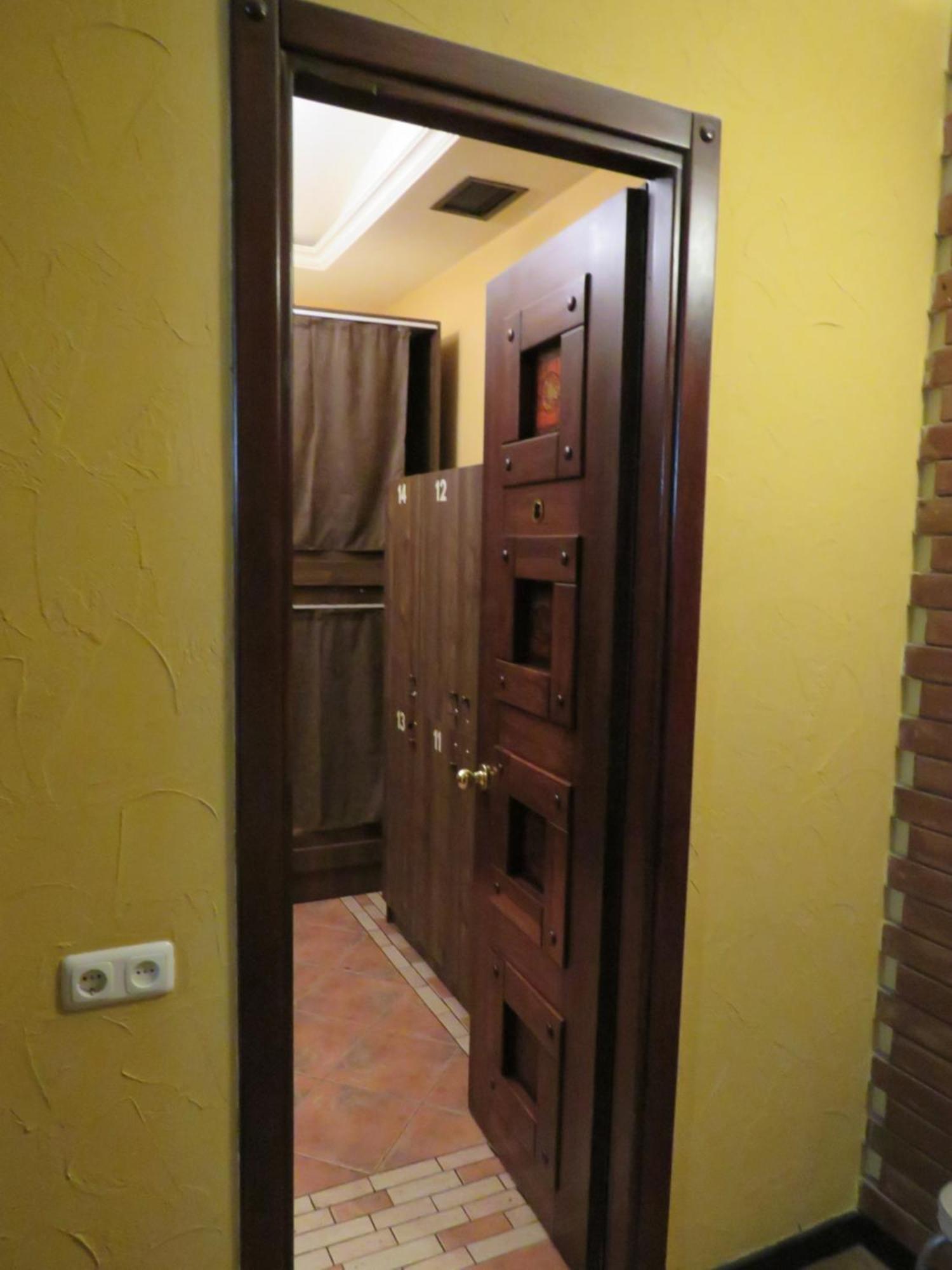 Hostel Jan In The Very Center Yerevan Exterior foto